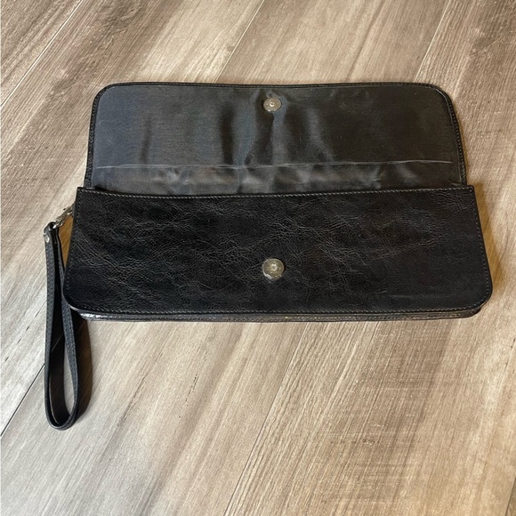 Wilson’s Leather Black Clutch - Picture 3 of 5